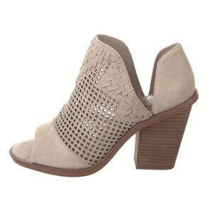 Vince Camuto Fritzey Suede Perforated Peep Toe Ankle Boots ~ New ~ Size 8.5